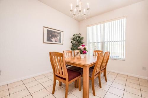 Birkdale Villa #230906