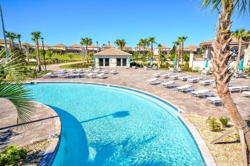 8934 Stinger Drive