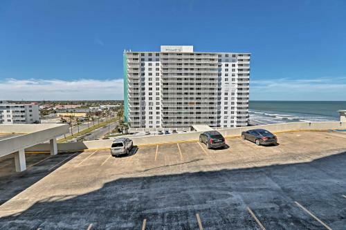 Apartamento Breezy Daytona Beach Studio With Pool -steps To Beach