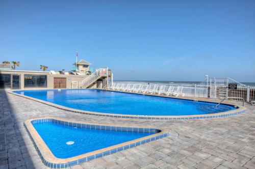 Pirates Cove Condo Unit #417