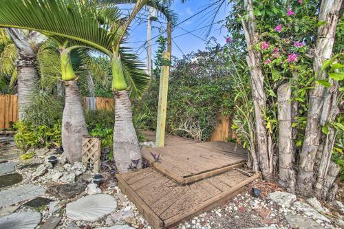 Airy Coastal Home - 3 Mi To Deerfield Beach!
