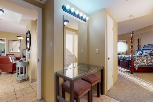 Surfside Resort 3-1208