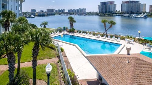 Apartamento Dolphin Point Condo 205a Condo