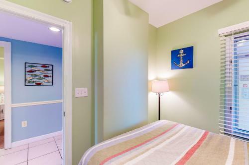 Sterling Shores 510 Destin (Condo)