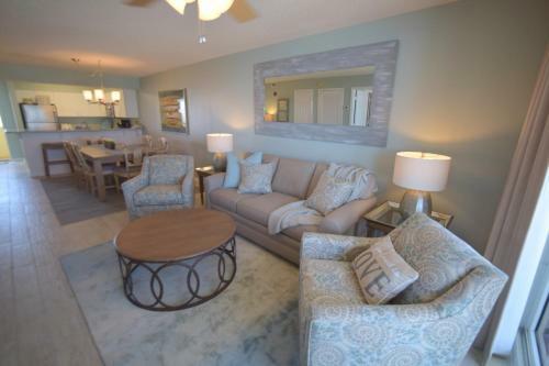 Hotel Resorts Of Pelican Beach