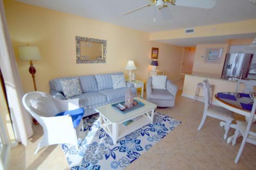 Hotel Resorts Of Pelican Beach