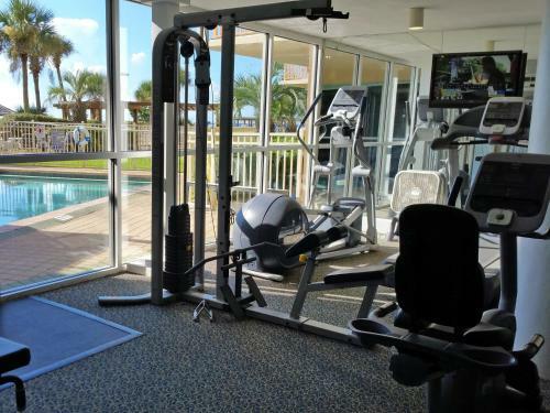 Hotel Resorts Of Pelican Beach