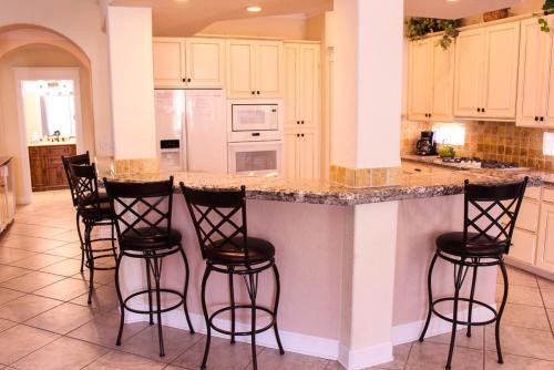 4848 Ocean Blvd Home