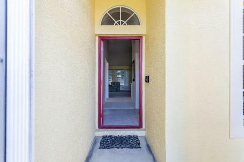 Serene & Attractive 3br Pool
