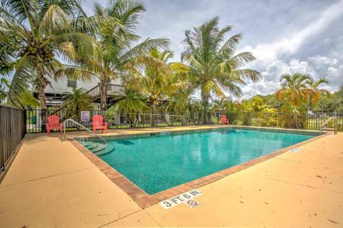 Cozy Everglades City Studio Cabin - Steps To Bay!