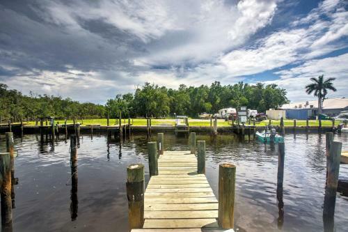Cozy Everglades City Studio Cabin - Steps To Bay!