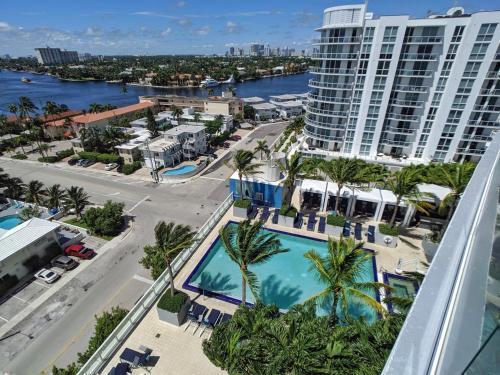 Modern Luxury Beach Hotel 1 Bedroom Corner With Views 901