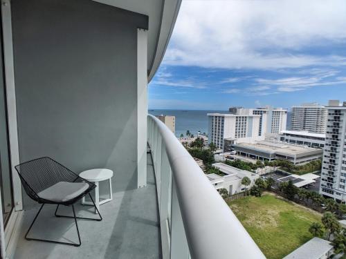 Modern Luxury Beach Hotel 1 Bedroom Corner With Views 901