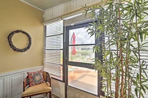 Quiet And Charming Home With Pond View - 4mi To Beach!