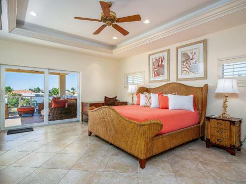 18276 Cutlass Drive By Coastal Vacation Properties