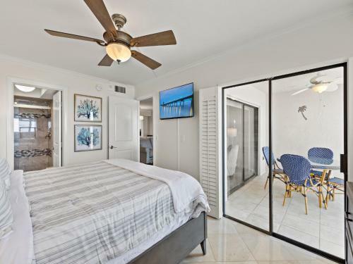 Apartamento Carlos Pointe 213, 2 Bedrooms, Gulf Front, Elevator, Sleeps 4, Heated Pool