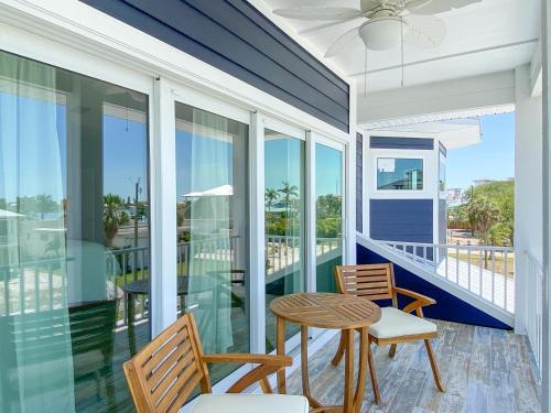 Beautiful New Construction Luxury Home, Close To The Beach!