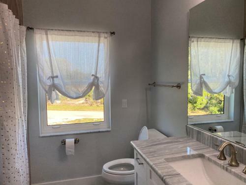 Beautiful New Construction Luxury Home, Close To The Beach!