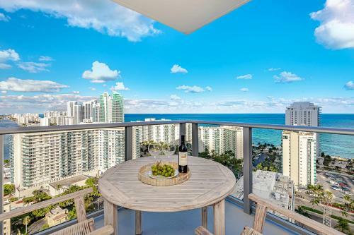 Apartamento 5 Infinity Pool Front Ocean View: Brand New 2br