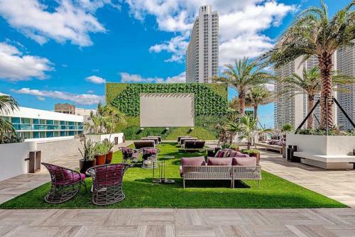 Apartamento 5 Breathtaking Front Ocean View: Brand New 2br