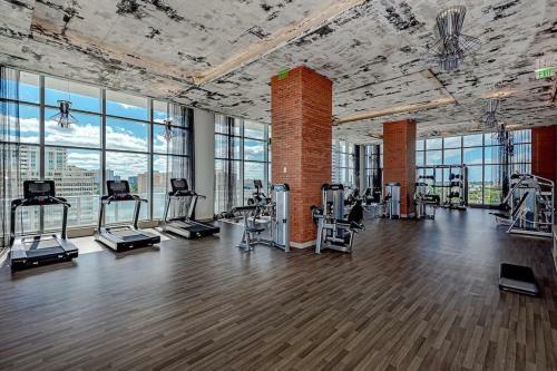 Apartamento 5 * Front Ocean View - 34th Top Floor: Brand New 2br