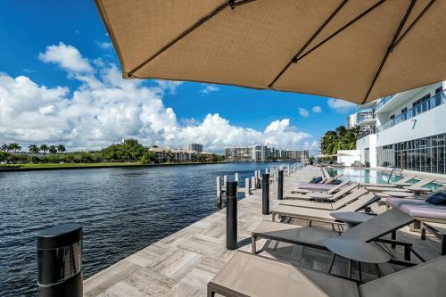 Apartamento 5 * Front Ocean View - 34th Top Floor: Brand New 2br