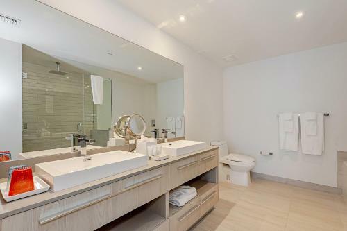 Apartamento 5 * Front Ocean View - 34th Top Floor: Brand New 2br