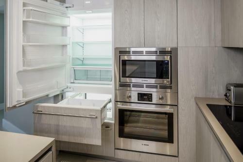 Apartamento 18th Floor Beach Front Premium Condo At Hyde Resort !