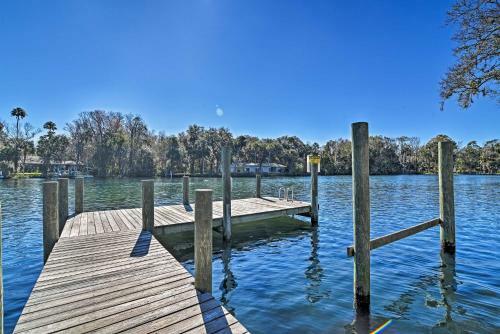 Riverfront Home With Dock - 1 Mi To Homosassa St Park