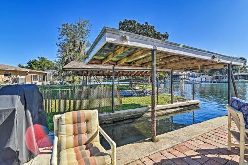 Riverfront Home With Dock - 1 Mi To Homosassa St Park