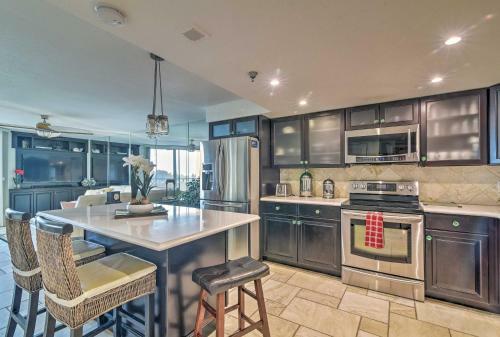 Apartamento Gulf-view Hudson Condo In Beachfront Resort!