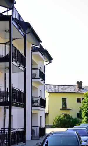 Hostal Pension Und Ferienwohnungen Goldene Rose