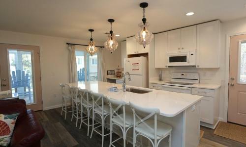 Indian Pass Subdivision Homes - Pet Friendly By Pristine Properties