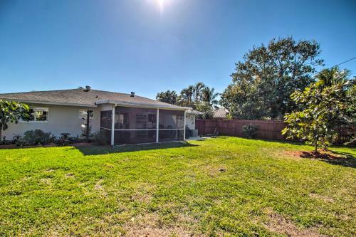 Jupiter Home With Lanai Less Than 3 Miles To The Beach!