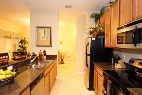 8960 Paradise Palms