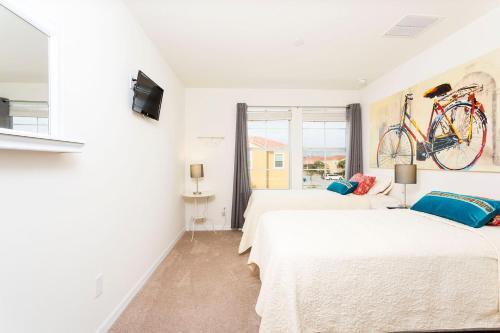 Modern Vacation Townhouse With Private Pool Bv4562