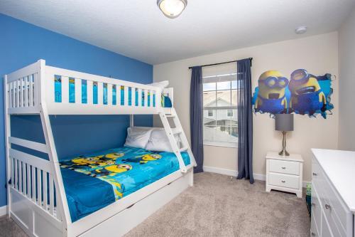 Four Bedrooms W/ Pool Storey Lake Resort 4902