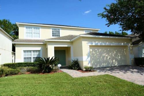 Gorgeous 6 Bedroom 4 Bath Pool Home In Kissimmee