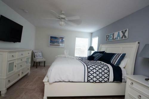 Gorgeous 6 Bedroom 4 Bath Pool Home In Kissimmee