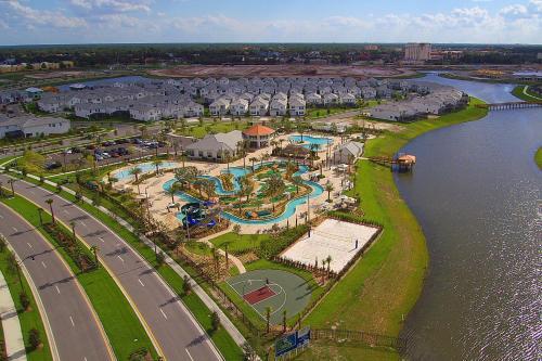 Four Bedroom Close To Disney W/ Pool 4969