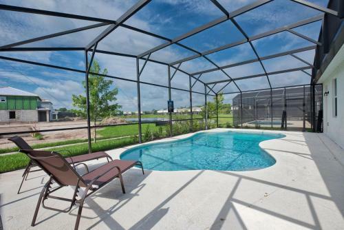 Villa 4-bedroom House W/ Private Pool - Great Location