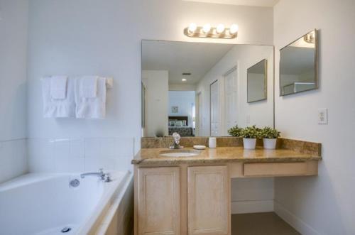 ?at Last Your Luxury Villa Rental In Orlando Berkley Resort 059e?