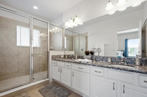 Stunning Vacation Home With Private Pool So3890