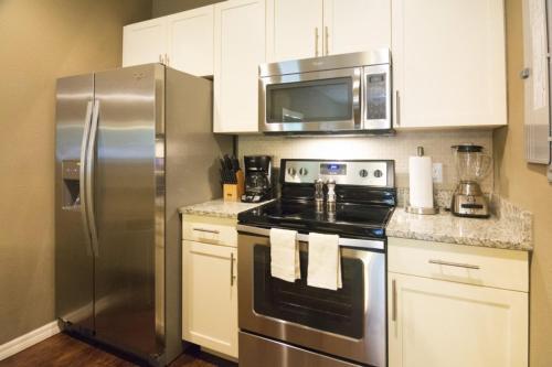 Beautiful Townhome At West Lucaya Wl8988