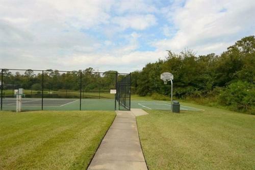 Lake Berkley Resort 4 Bedroom 2 Bath Pool Home