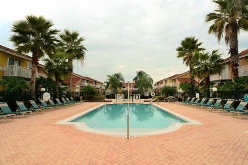 Lake Berkley Resort 4 Bedroom 2 Bath Pool Home