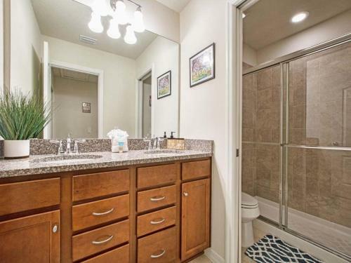Windsor At Westside-6 Bedrooms House W/pool-3721ww