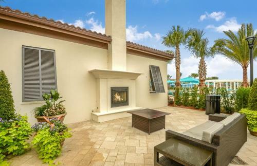 Windsor At Westside-6 Bedrooms House W/pool-3721ww