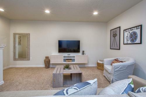 Windsor-4 Bed Townhouse W/splashpool-3812ww