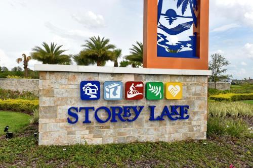 4 Bedrooms Villa At Storey Lake